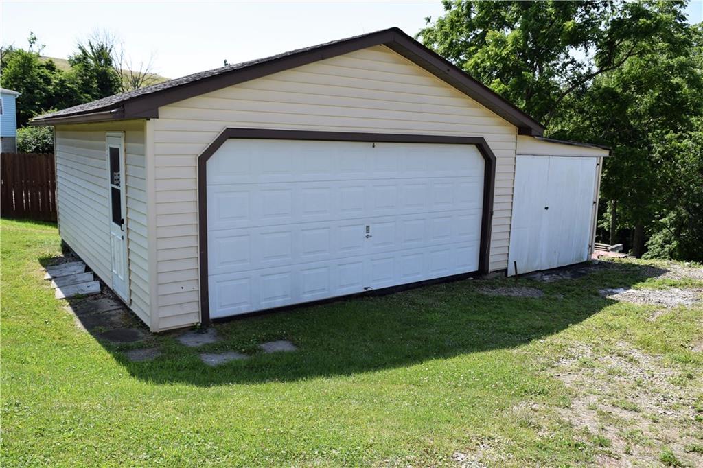1061 Toll Gate Road West Alexander, PA 15376 - Photo 2 of 25 Gallery Image 2