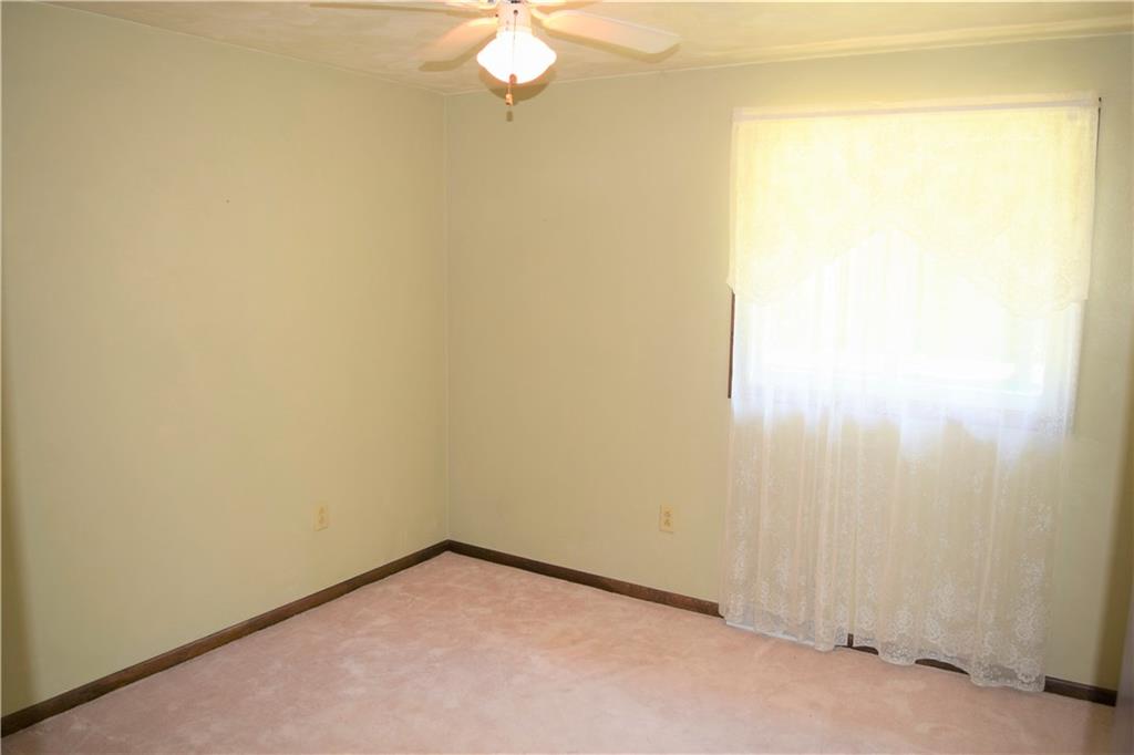 1061 Toll Gate Road West Alexander, PA 15376 - Photo 19 of 25 Gallery Image 19