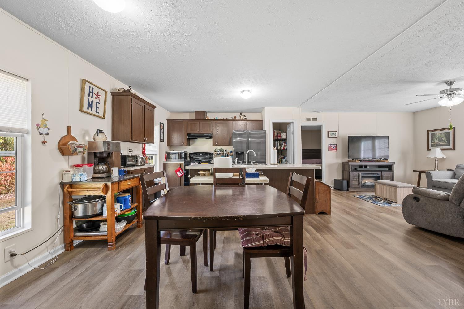 3418 Salem Road Spout Spring, VA 24593 - Photo 10 of 28