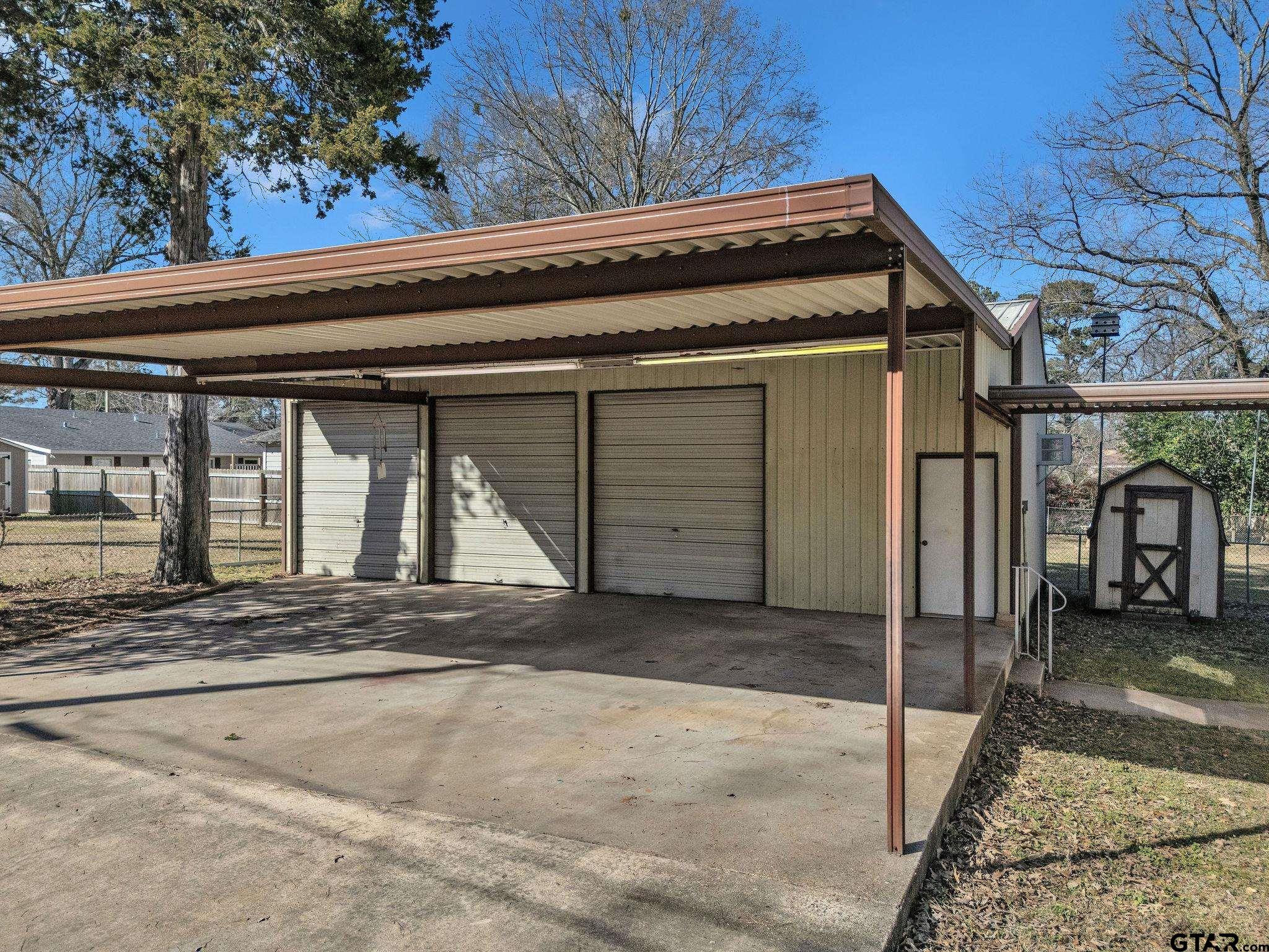 501 Samuel Street Marshall, TX 75672 - Photo 30 of 41