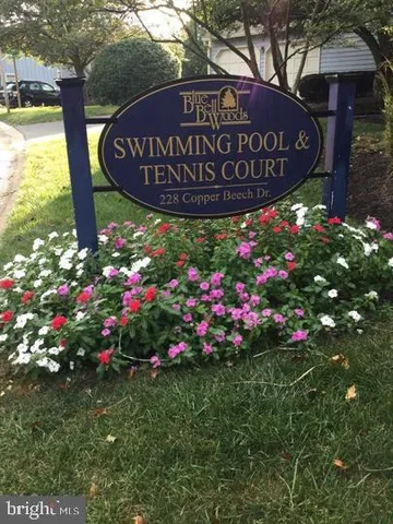 a view of sign board