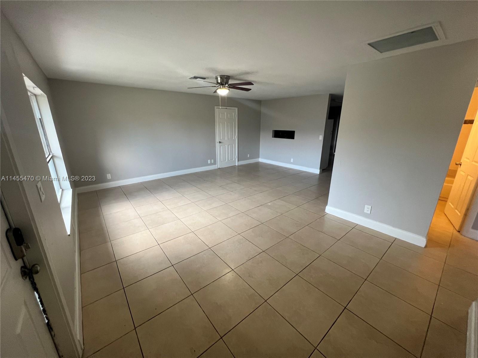 6090 Westfall Road Lake Worth, FL 33463 - Photo 2 of 12 Gallery Image 2