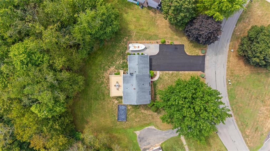 274 Kettering Circle Gibsonia, PA 15044 - Photo 47 of 50 an aerial view of a house with a yard basket ball court and outdoor seating