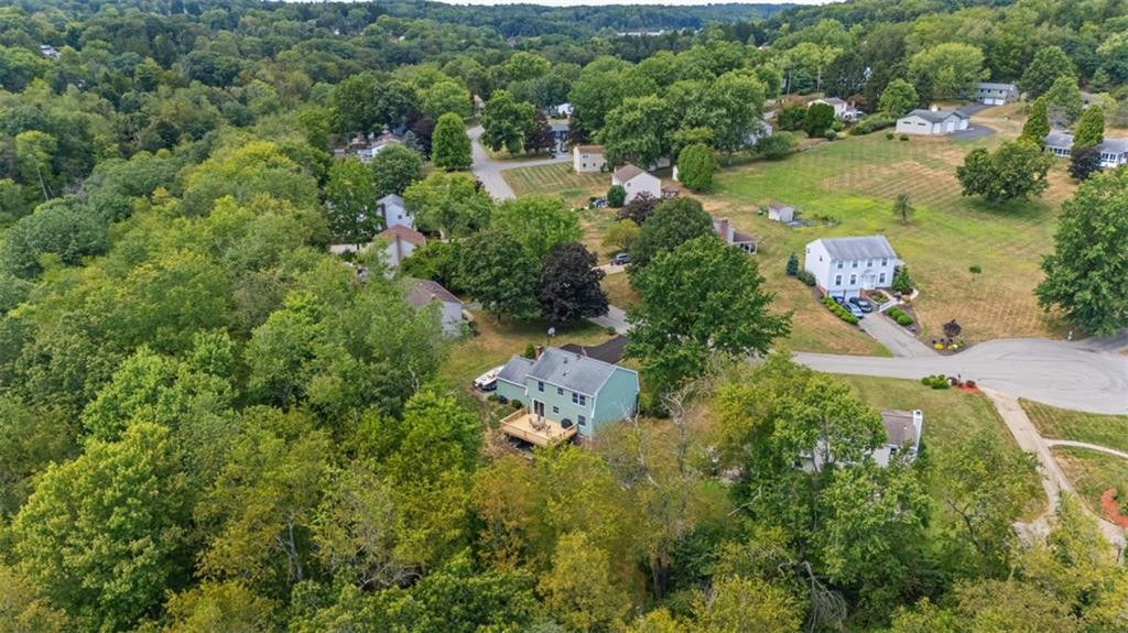 274 Kettering Circle Gibsonia, PA 15044 - Photo 48 of 50 an aerial view of a house with a yard