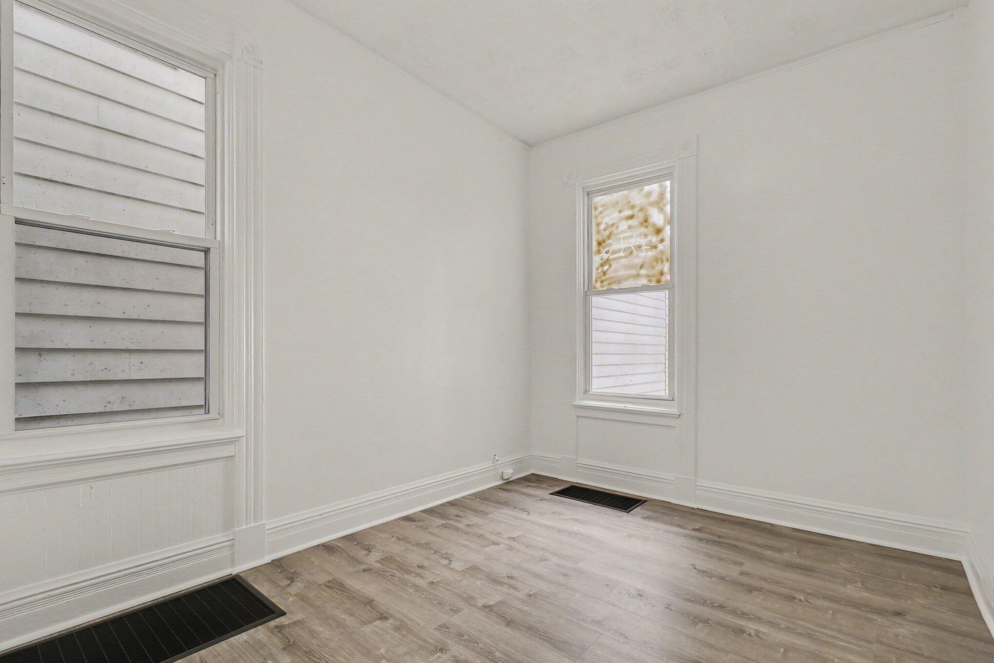1825 Scott Street Covington, KY 41014 - Photo 15 of 24 017_file_4286