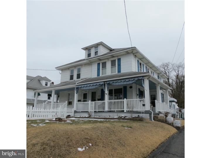 414 Clements Bridge Road Barrington, NJ 08007 - Photo 1 of 25 Exterior Front