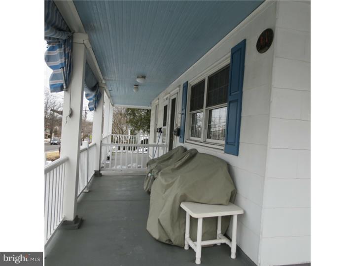 414 Clements Bridge Road Barrington, NJ 08007 - Photo 2 of 25 Porch