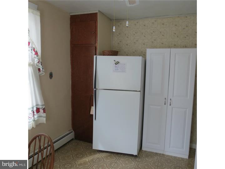 414 Clements Bridge Road Barrington, NJ 08007 - Photo 18 of 25 Kitchen