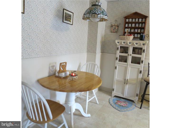 414 Clements Bridge Road Barrington, NJ 08007 - Photo 8 of 25 Breakfast Room