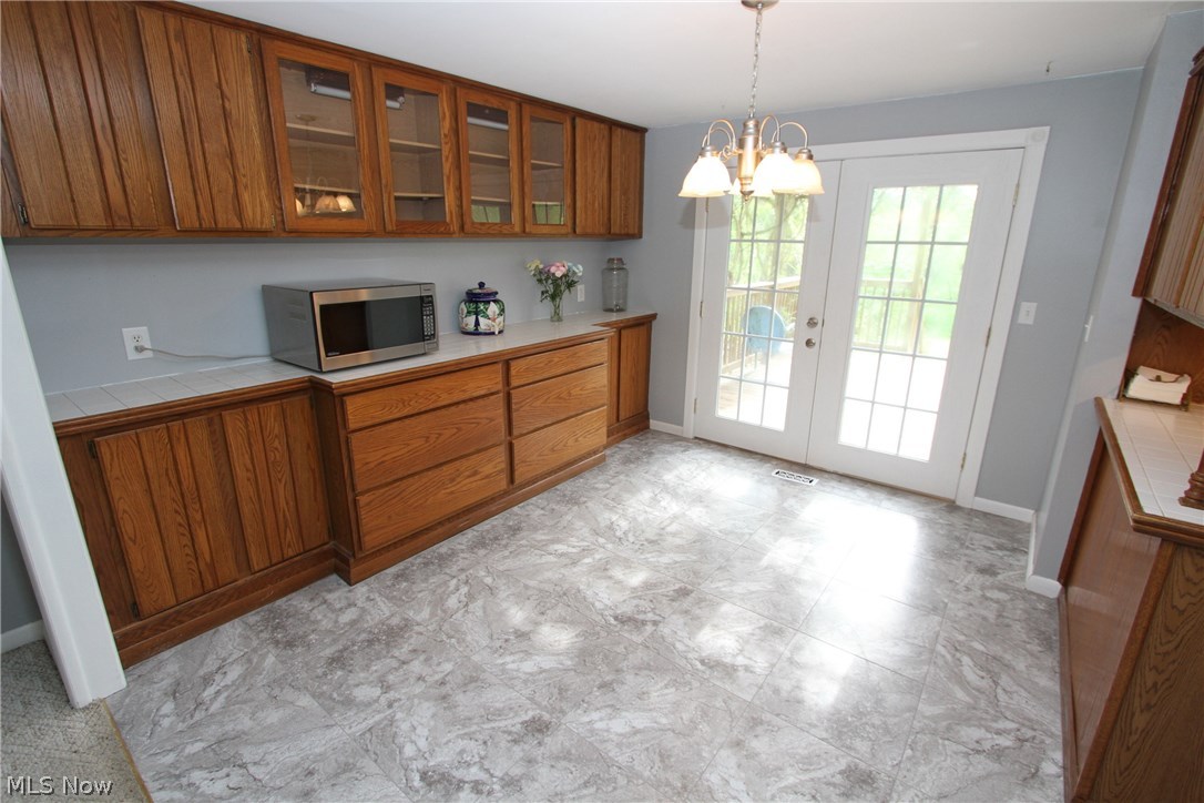 3895 Homestead Road Ravenna, OH 44266 - Photo 9 of 35 Gallery Image 9