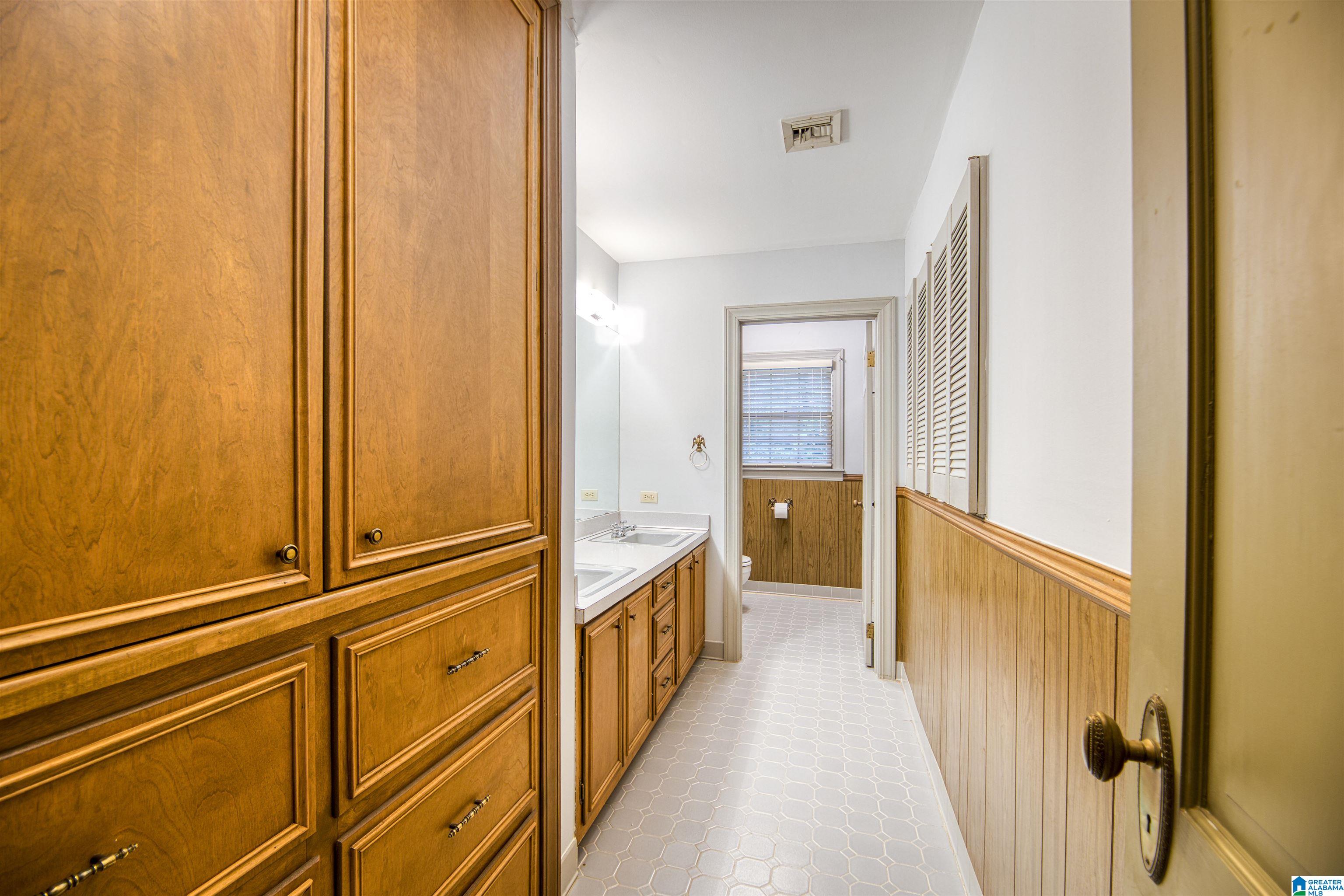 526 Hillyer High Road Anniston, AL 36207 - Photo 25 of 33