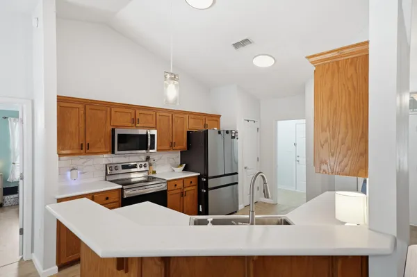 $325,000 | 2370 Barberee Drive, Crestview, FL 32536