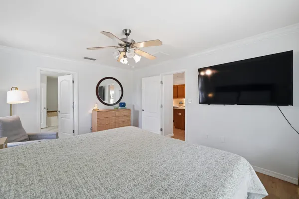 $325,000 | 2370 Barberee Drive, Crestview, FL 32536