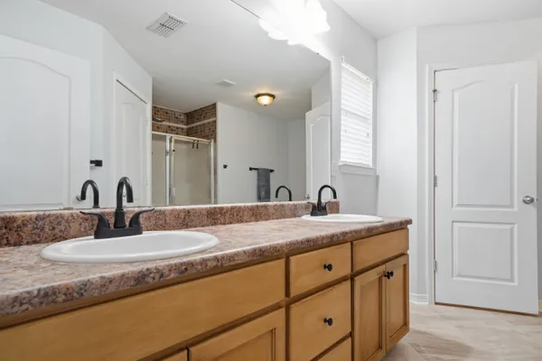 $325,000 | 2370 Barberee Drive, Crestview, FL 32536