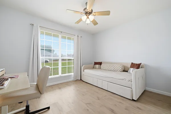 $325,000 | 2370 Barberee Drive, Crestview, FL 32536