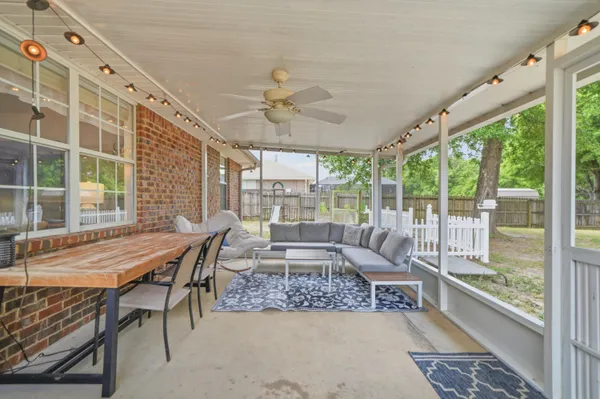 $325,000 | 2370 Barberee Drive, Crestview, FL 32536