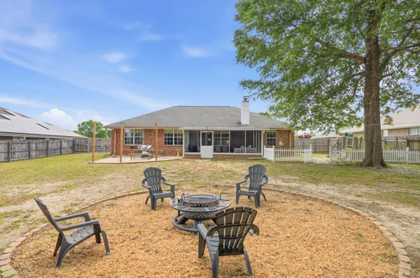 $325,000 | 2370 Barberee Drive, Crestview, FL 32536