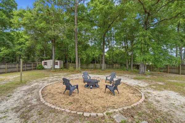 $325,000 | 2370 Barberee Drive, Crestview, FL 32536