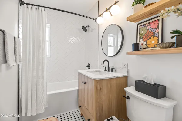 $825,000 | 4013 East Indianola Avenue, Phoenix, AZ 85018