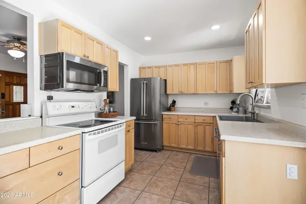 $825,000 | 4013 East Indianola Avenue, Phoenix, AZ 85018