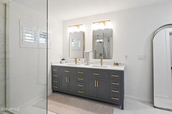 $825,000 | 4013 East Indianola Avenue, Phoenix, AZ 85018