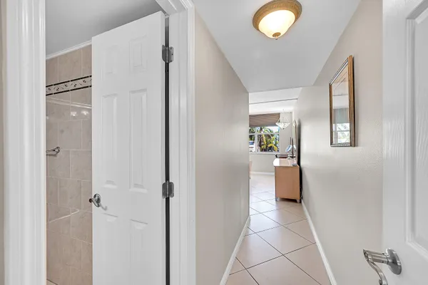 $2,100 | 777 South Federal Highway, Unit O203, Pompano Beach, FL 33062