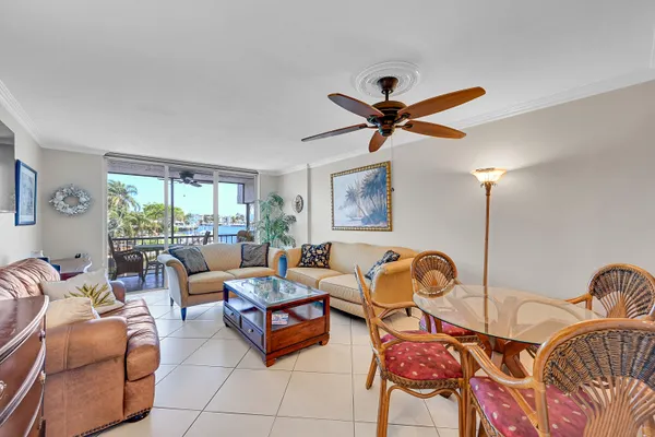 $2,100 | 777 South Federal Highway, Unit O203, Pompano Beach, FL 33062