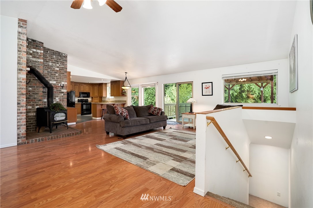 13803 Dubuque Road Snohomish, WA 98290 - Photo 2 of 25