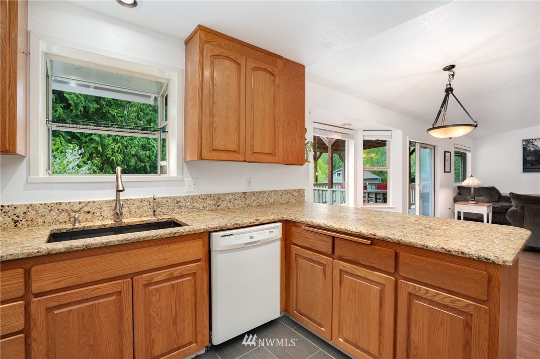 13803 Dubuque Road Snohomish, WA 98290 - Photo 6 of 25