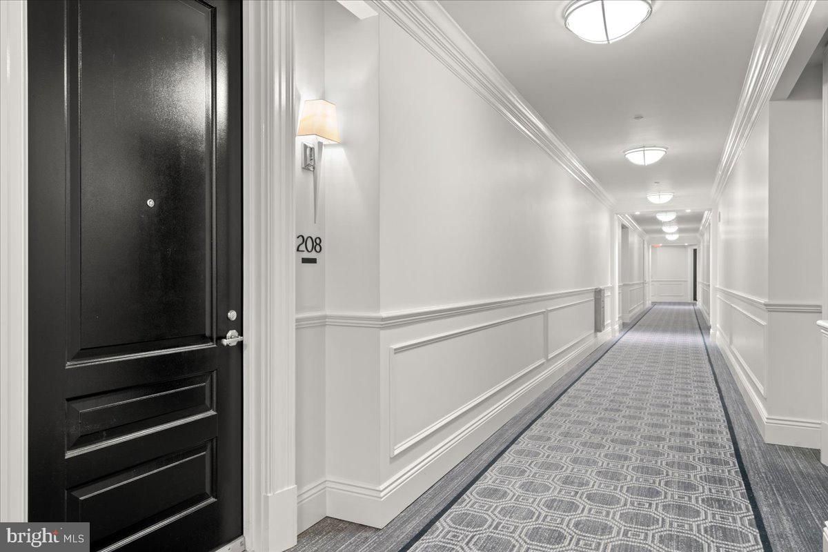 6900 Fleetwood Road, Unit 208 McLean, VA 22101 - Photo 2 of 38