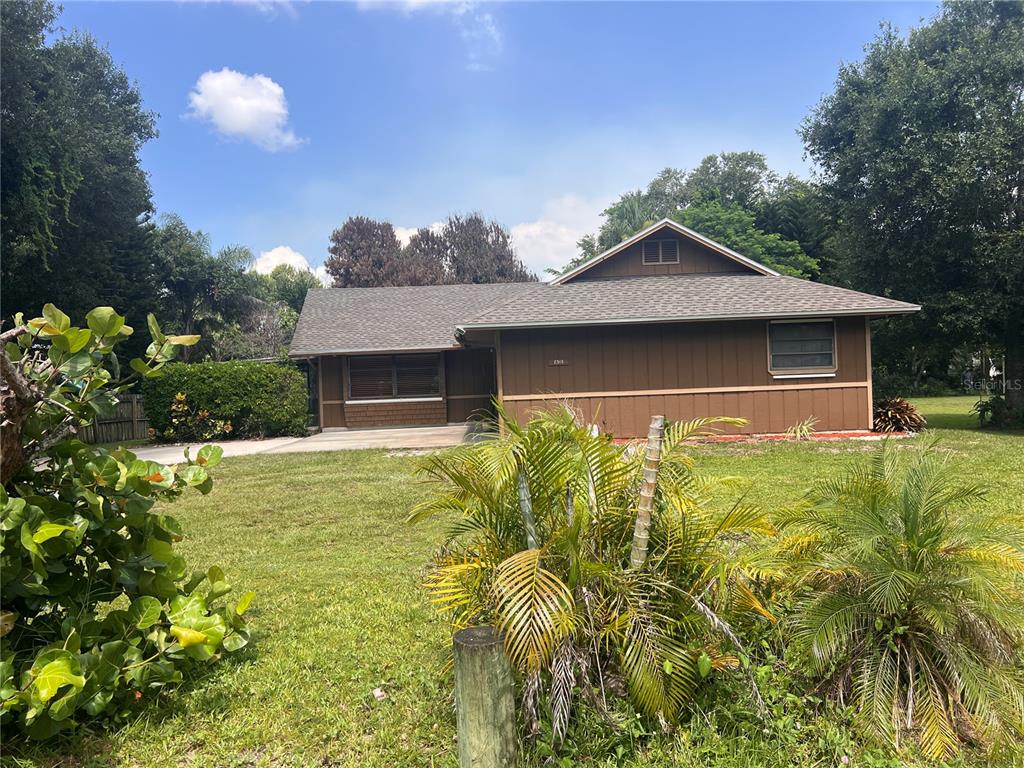 2919 Nicholas Road Fort Pierce, FL 34982 - Photo 2 of 42