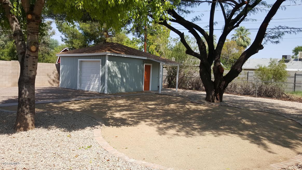 2440 East Cheery Lynn Road Phoenix, AZ 85016 - Photo 6 of 39 Photo14