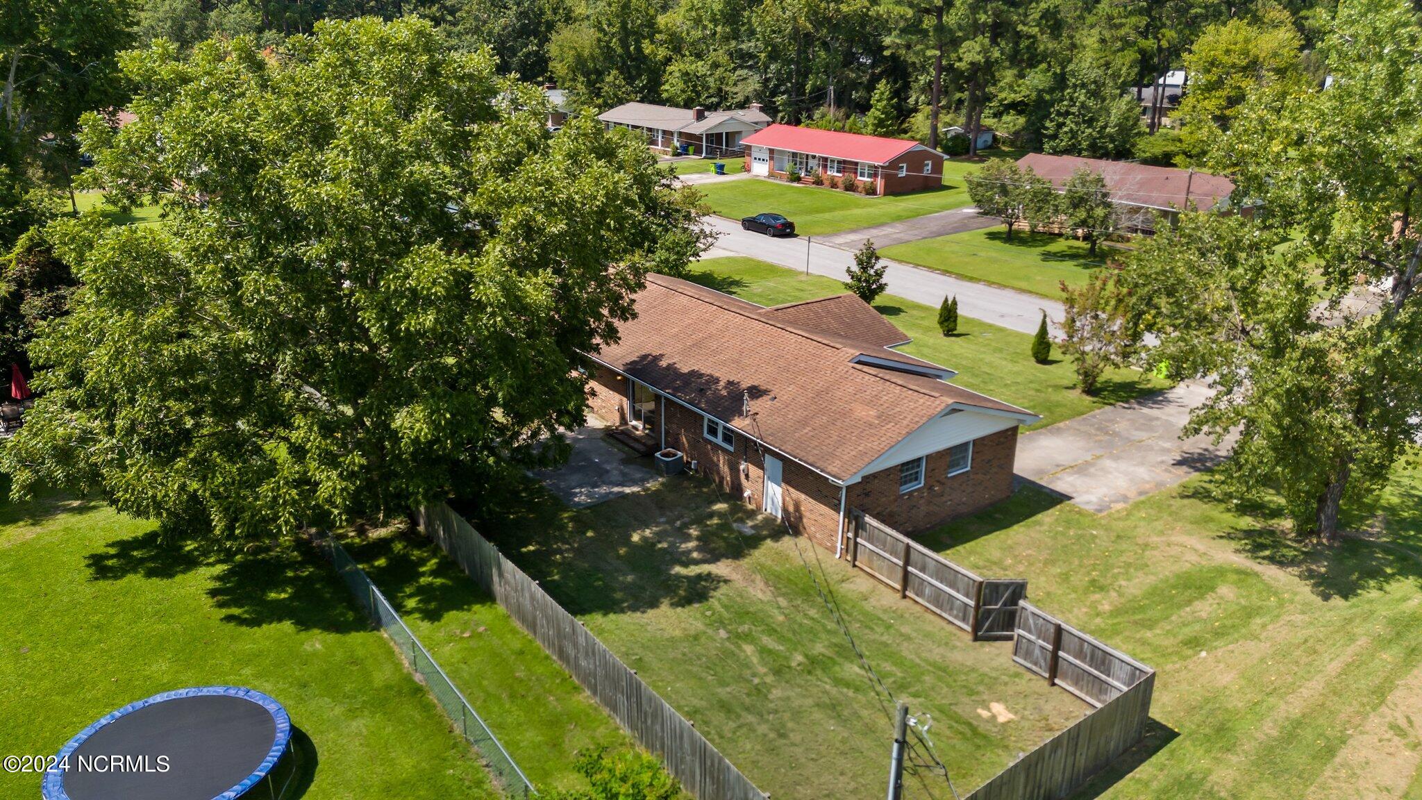 120 Stratford Road Havelock, NC 28532 - Photo 29 of 37 6-web-or-mls-DJI_20240826135446_0854_D