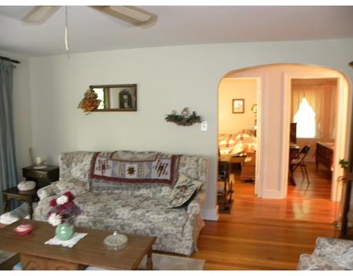 184 Southbridge Road Charlton, MA 01507 - Photo 18 of 41 Gallery Image 18