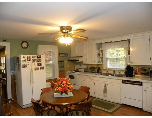 184 Southbridge Road Charlton, MA 01507 - Photo 3 of 41 Gallery Image 3