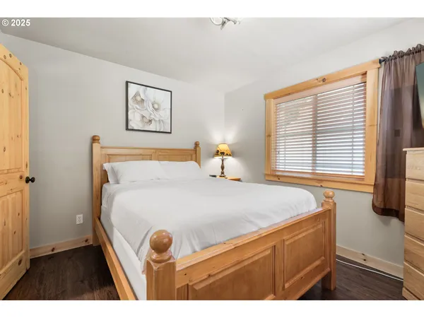$849,900 | 68182 East Twinberry Loop, Welches, OR 97067