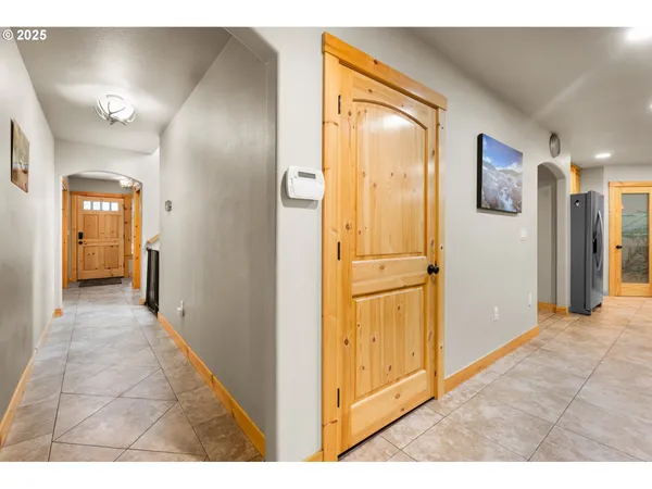 $849,900 | 68182 East Twinberry Loop, Welches, OR 97067