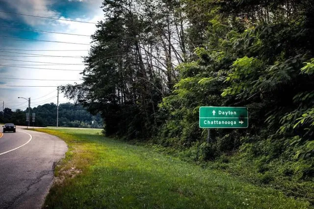 $1,100,000 | 11111 Hixson Pike, Soddy Daisy, TN 37379