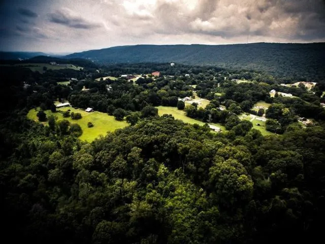 $1,100,000 | 11111 Hixson Pike, Soddy Daisy, TN 37379