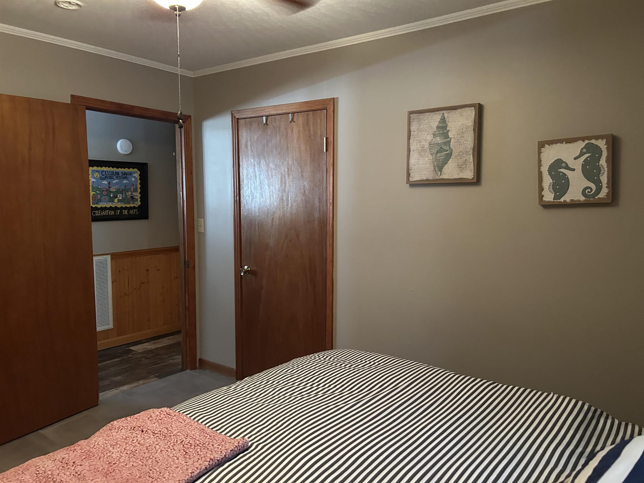 5 Cr 377 Road Iuka, MS 38852 - Photo 11 of 19 a bedroom with a bed and a walk in closet