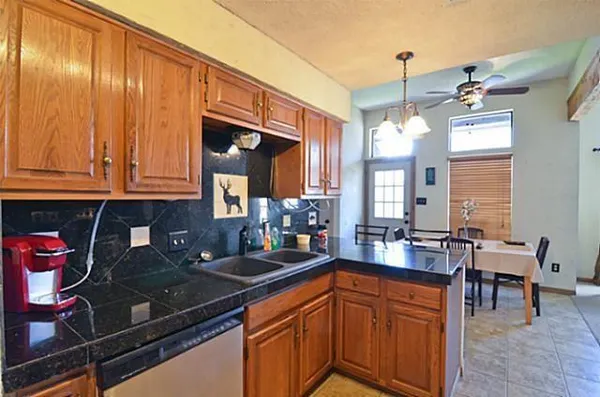 $1,850 | 1114 Concord Drive, Mansfield, TX 76063