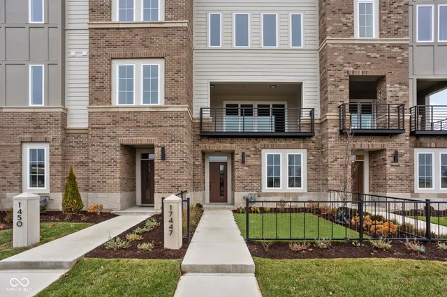 $529,000 | 17447 Carrier Drive, Westfield, IN 46074