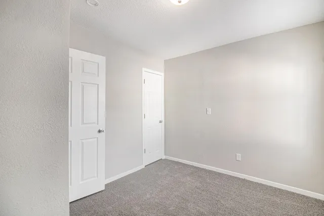 $257,900 | 26137 2nd Street West, Zimmerman, MN 55398