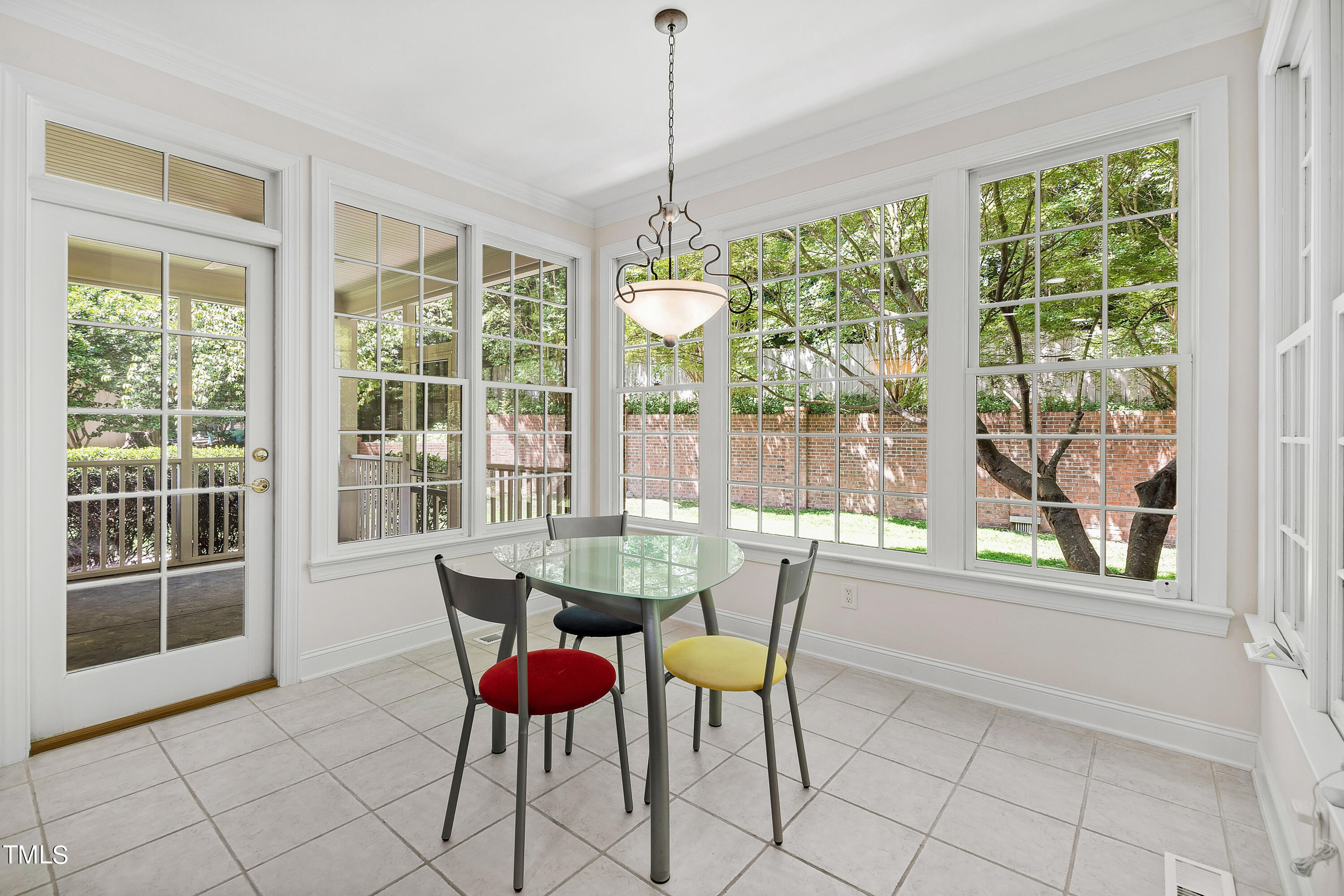 3513 Westover Road Durham, NC 27707 - Photo 19 of 57 Breakfast