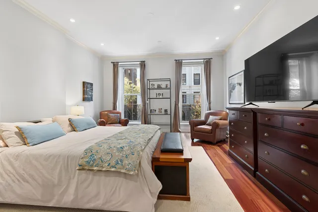 $5,795,000 | 217 West 22nd Street | Chelsea
