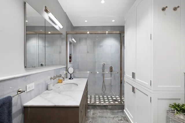 $5,795,000 | 217 West 22nd Street | Chelsea