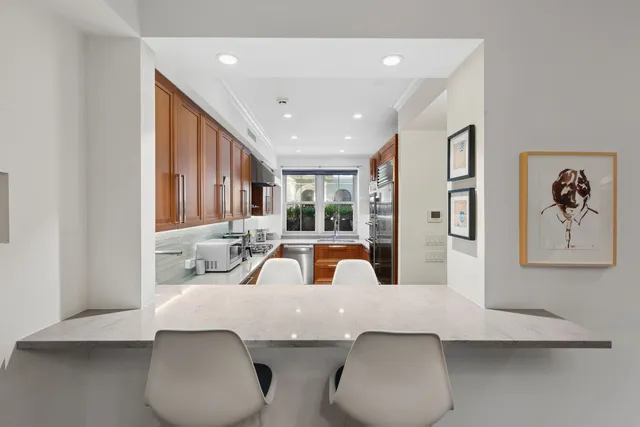 $5,795,000 | 217 West 22nd Street | Chelsea