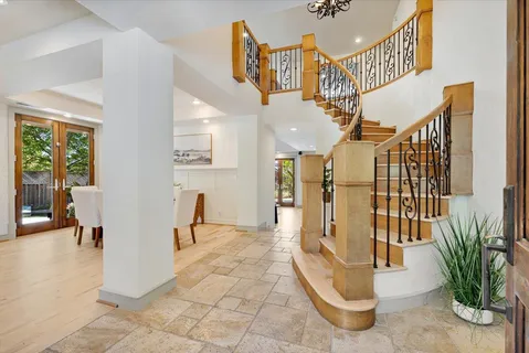 a view of entryway and hall