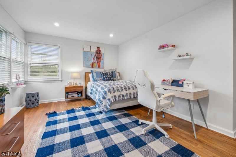 101 Essex Road Summit, NJ 07901 - Photo 17 of 31