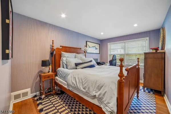 $1,325,000 | 101 Essex Road, Summit, NJ 07901